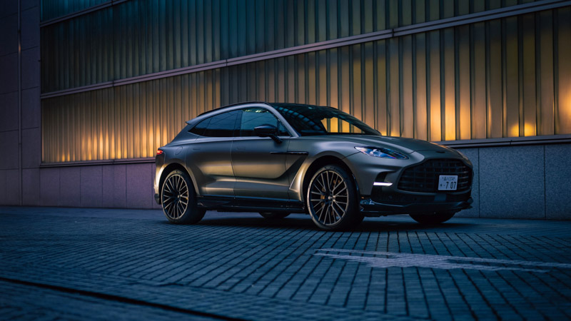Aston Martin Dbx 707 2022 Wallpaper