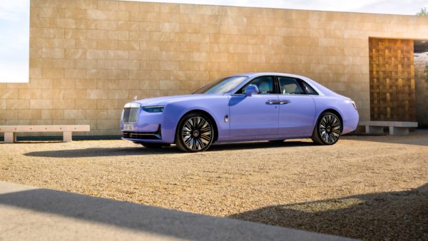 Rolls Royce Ghost Wallpaper
